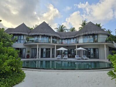 maldives travel agency